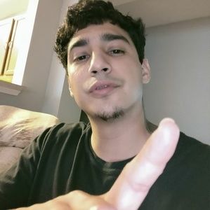 Meet your Posher, Servando